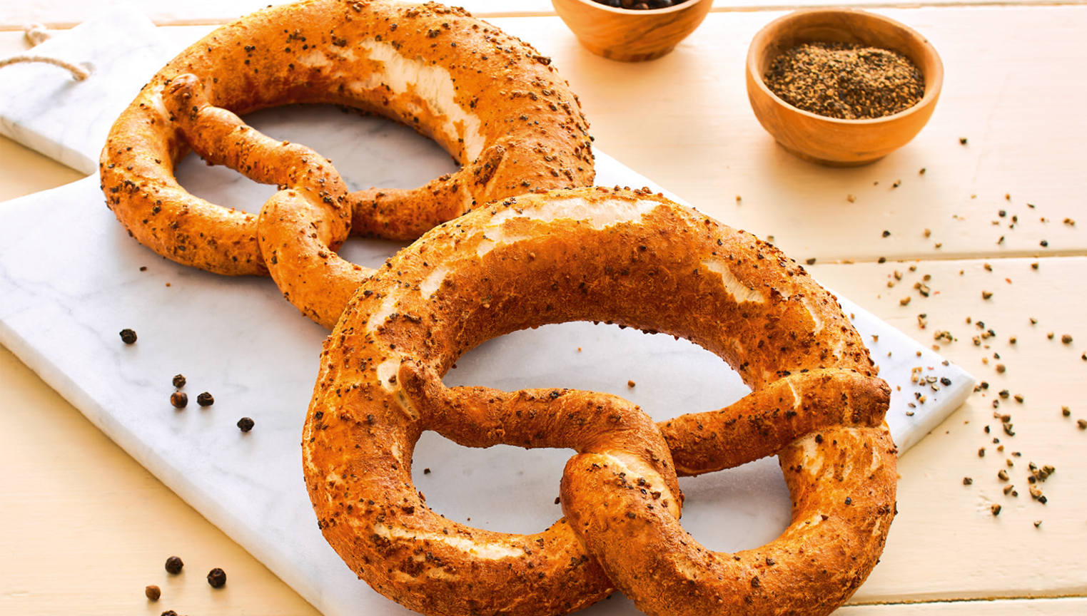 Pfeffer-Laugenbrezel